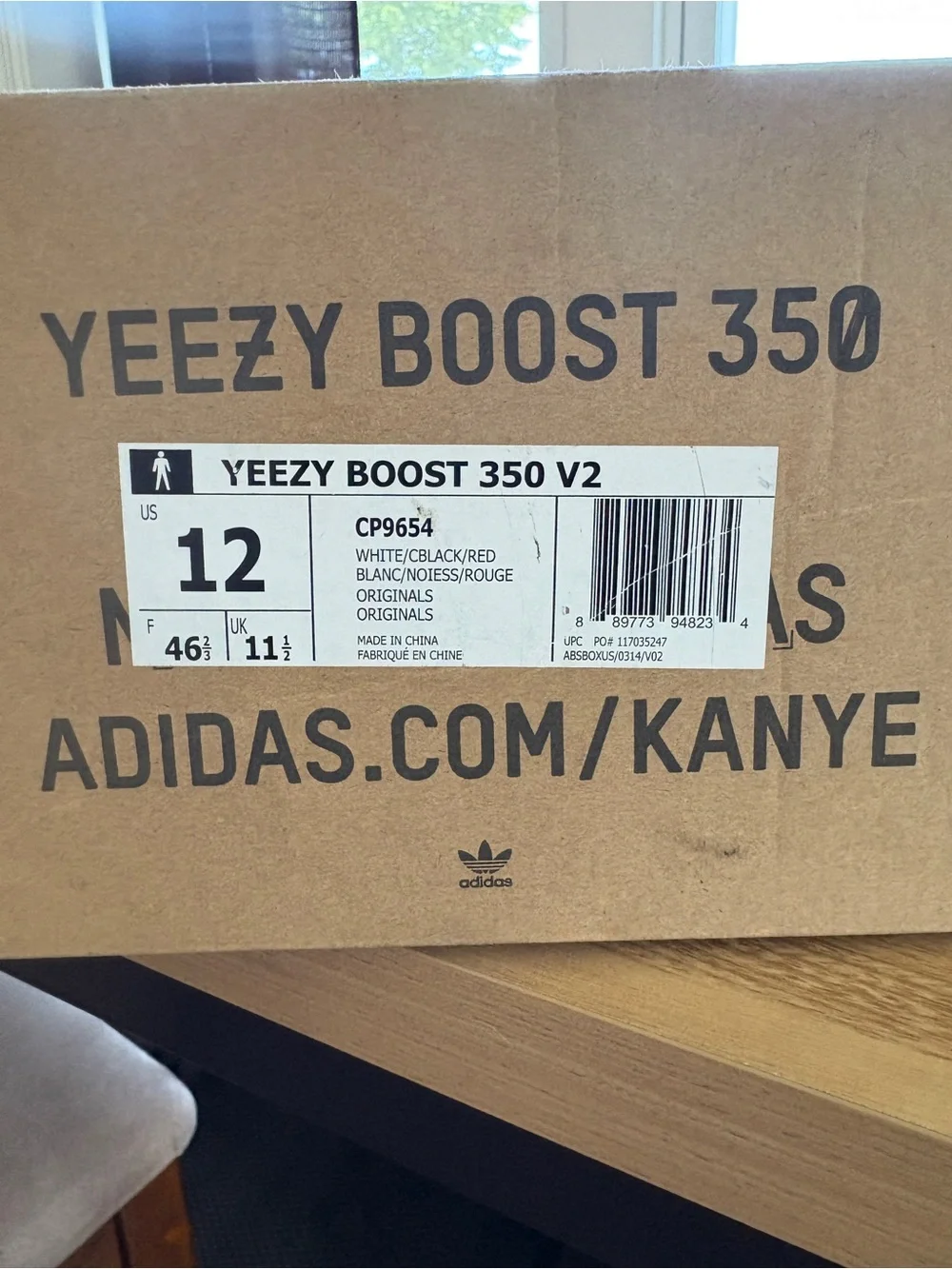 Yeezy Boost 350 V2 Zebra